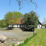 Beautiful In Aakirkeby With Wifi Tatil Evi *